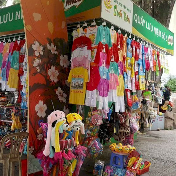 Quầy hàng lưu niệm